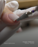 Uñas de acrílico o Plexigel - Menú Horas Wellness (Precio especial viernes y sábado de 9:00 am a 4:00 pm)